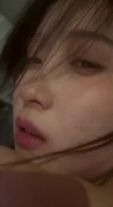 美美的脸纤细的腰超极品可爱小仙女，美腿抗肩爆操小蜜